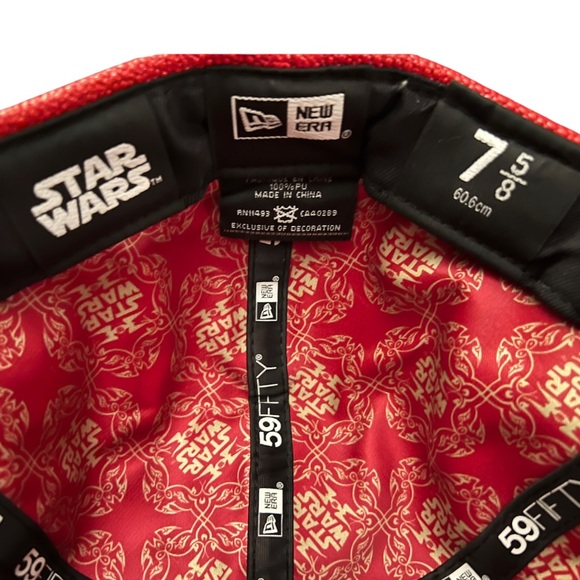 NWT 🔥 Star Wars Imperial Guard THE LAST JEDI CHARACTER FACE Fitted Hat New Era - Picture 6 of 7